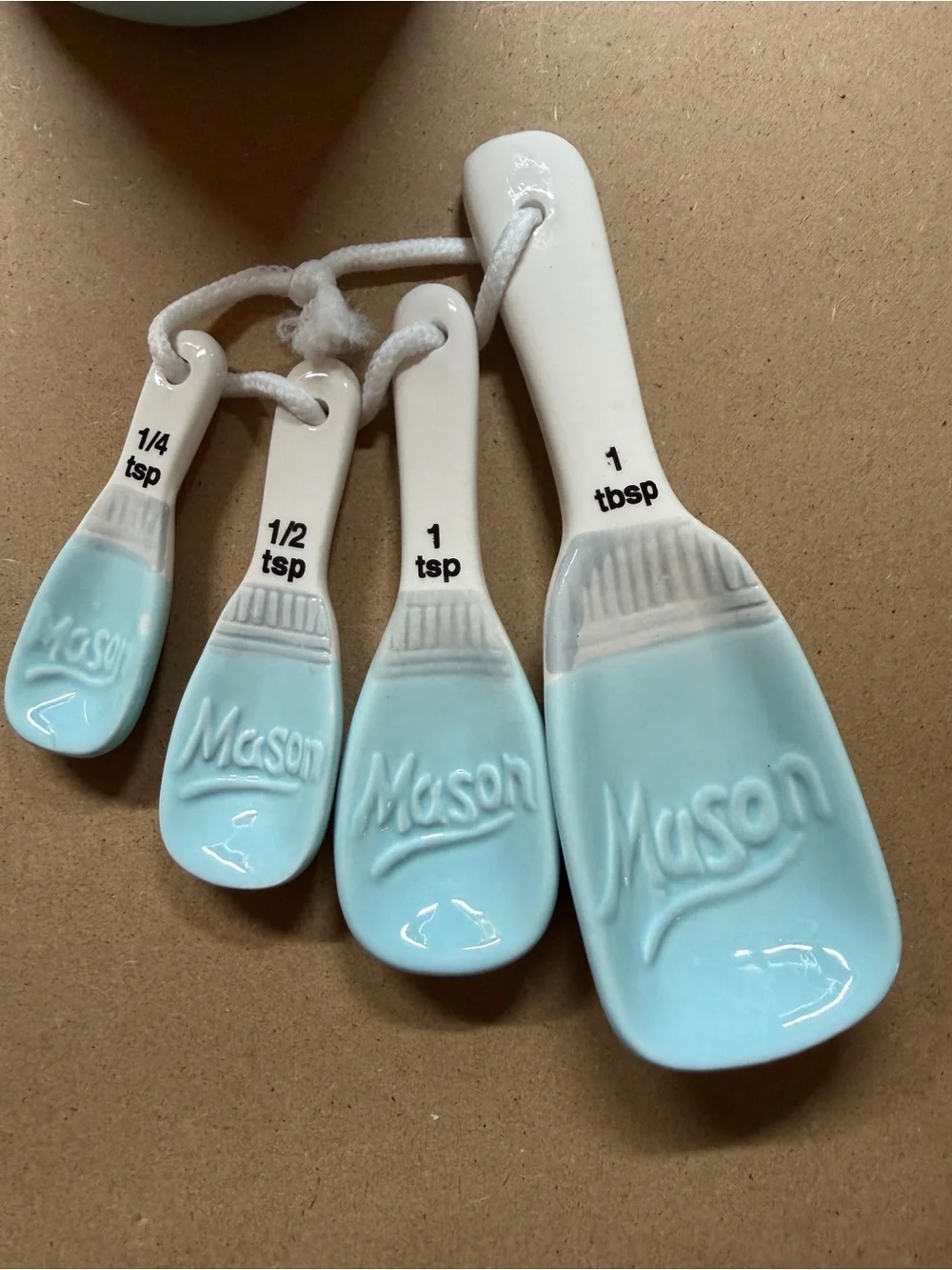Mason Ceramic Mason Jar Measuring Spoon & Rest Set - Pale Blue with Pink Lid